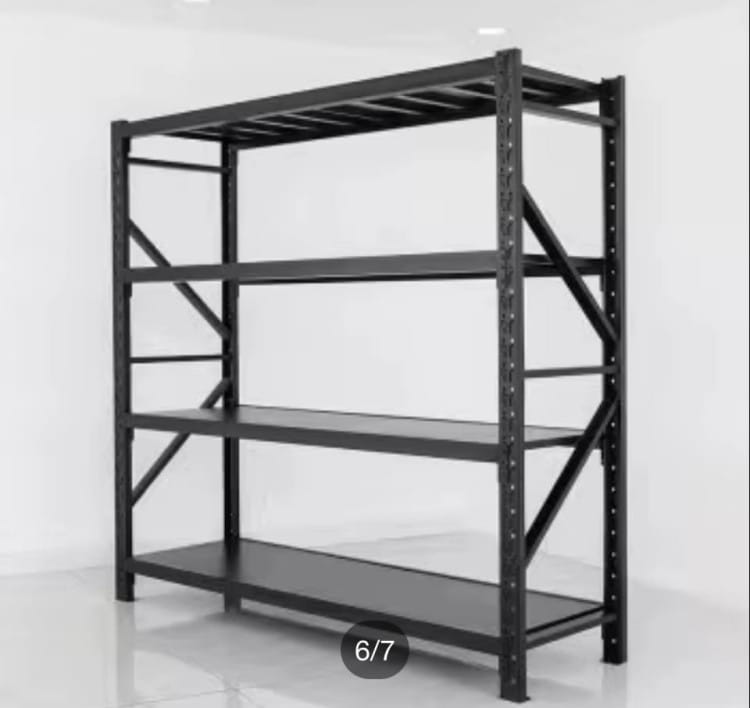 Metalowy regał magazynowy 300 kg
